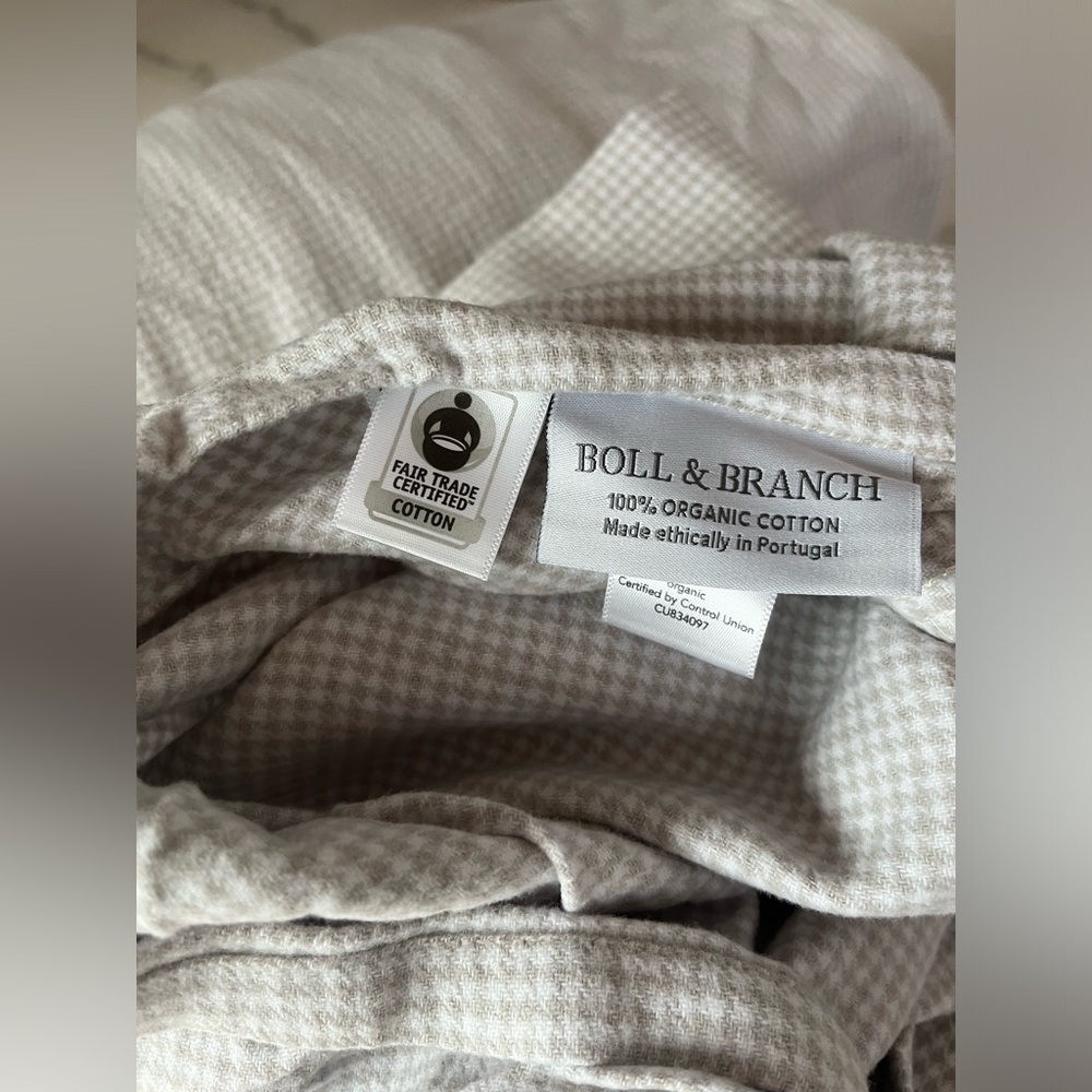 Boll & Branch Flannel King Sheet Set, Tan / Cream Checkered Print